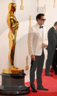 PEOPLE - Oscars 2024: Roger Federer und Frau Mirka strahlen auf dem roten Teppich