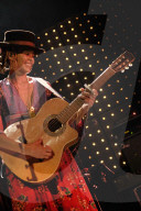 Ayo live im Konzert