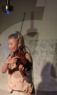 Hannah Epperson live im Konzert