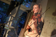 Hannah Epperson live im Konzert
