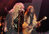 Lez Zeppelin live im Konzert