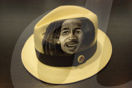 chapeau BOB MARLEY ¬© CHARRIERE/ DALLE illustration