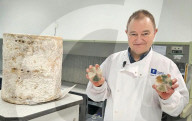 Giving blue cheese  a new colour palette