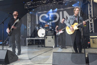 Sunny Day Real Estate live beim SPIN-Dayparty-Event im Stubbs BBQ. Austin, 16.03.2024