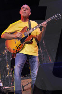 Larry Carlton - Konzert am 07.11.2013 in Hamburg, Fabrik
