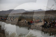 NEWS -  Die Migrantenkrise an der Grenze zwischen den USA und Mexiko hält an
