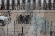 NEWS -  Die Migrantenkrise an der Grenze zwischen den USA und Mexiko hält an
