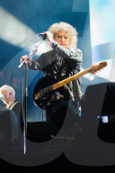 Robert James Smith (The Cure)