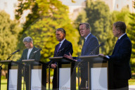 Foreign Secretary David Cameron and Defence Secretary Grant Shapps visit Australia