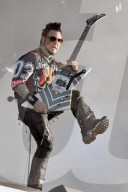 Jason Hook (Five Finger Death Punch)