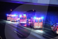 Auf dem Ruhrschnellweg: Schwerer Unfall mit vier Verletzten auf der A40 in Essen