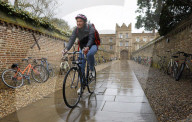 Pulling together: how Cambridge came to dominate the Boat Race