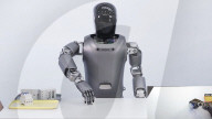 Smart talking AI robot 
