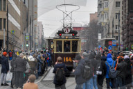 Fahren so wie damals: Oldtimer-Strassenbahn-Parade in Moskau