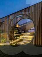 Boeing 737 turned into holiday villa for high flyers