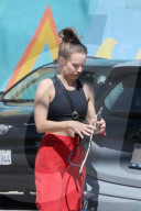 *EXCLUSIVE* Kristen Bell enjoys the spring weather while out in Los Angeles