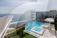 FEATURE - Eine Villa auf Bali, die aus einem Privatjet gebaut wurde
