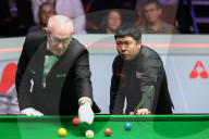 (SP)BRITAIN-SHEFFIELD-SNOOKER-WORLD CHAMPIONSHIP