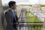 The Prime Minister Rishi Sunak visits Julius Leber Barracks