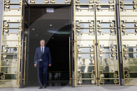 Foreign Secretary David Cameron visits Turkmenistan