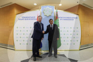 Foreign Secretary David Cameron visits Turkmenistan