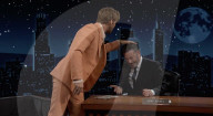 Ryan Gosling has smashing time on talk show