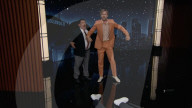 Ryan Gosling has smashing time on talk show