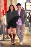 *EXCLUSIVE* Zach Braff Gets Cozy on a Stroll with Mystery Woman in NYC **WEB MUST CALL FOR PRICING**