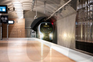 NEWS - Paris: Einweihung der Verlängerung der Linie RER E nach Westen EOLE bis zum Bahnhof Nanterre-la-Folie über La Defense