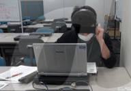Robot language tutor outdoes human led class