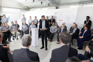 Prime Minister Rishi Sunak visits Siemens Healthineers