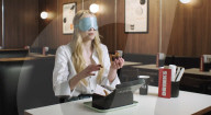 Sophie Turner blindfold takeaway food challenge