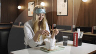 Sophie Turner blindfold takeaway food challenge