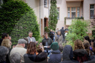 Descendants of Holocaust survivors celebrate hidden 'queer love story'