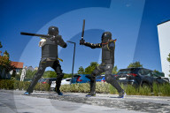 Patients of Superhumans rehab center try hand at buhurt combat