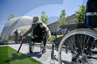 Patients of Superhumans rehab center try hand at buhurt combat