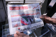 NEWS - Der Tod des iranischen Präsidenten Raisi bei einem Hubschrauberabsturz sorgt für Schlagzeilen in den iranischen Zeitungen
