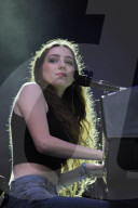 Birdy beim Dockville Festival 2014