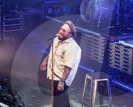 Teddy Swims review - dark'n'stormy soul singer shakes the room