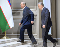 Russian President Vladimir Putin travels to Uzbekistan
