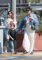 *EXCLUSIVE* Pregnant Jenna Dewan Treats her Kids to Menchie's Frozen Yogurt