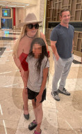 *EXCLUSIVE*  Britney Spears poses with a young fan in Las Vegas **WEB MUST CALL FOR PRICING**