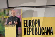 Esquerra rally with Tomˆs Molina