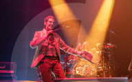 Jane's Addiction review - original lineup, same thrilling riff-driven thrashers.