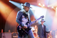 Jane's Addiction perform at Manchester Apollo