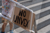Barcelona - Soap bubbles against the UNVEX drone fair