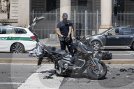 Milano - Incidente fra auto e moto in piazza Oberdan