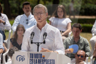 Feijoo in Barcelona closing the election campaign