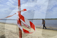 Bomb squad drill on Dnipro River bank in Zaporizhzhia