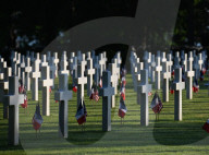 D-Day 80th anniversary ceremony at the US cemetery